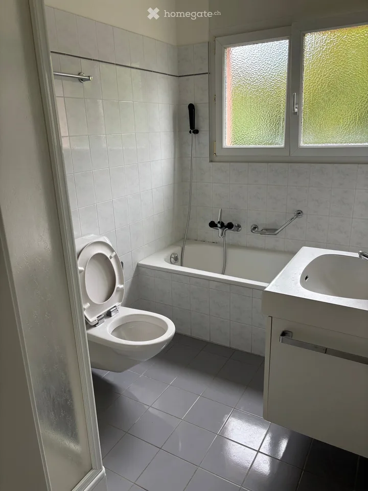 3.5-Zimmer-Wohnung  in Ascona – sofort verfügbar   Appartamento 3,5 vani, disponibile da subito