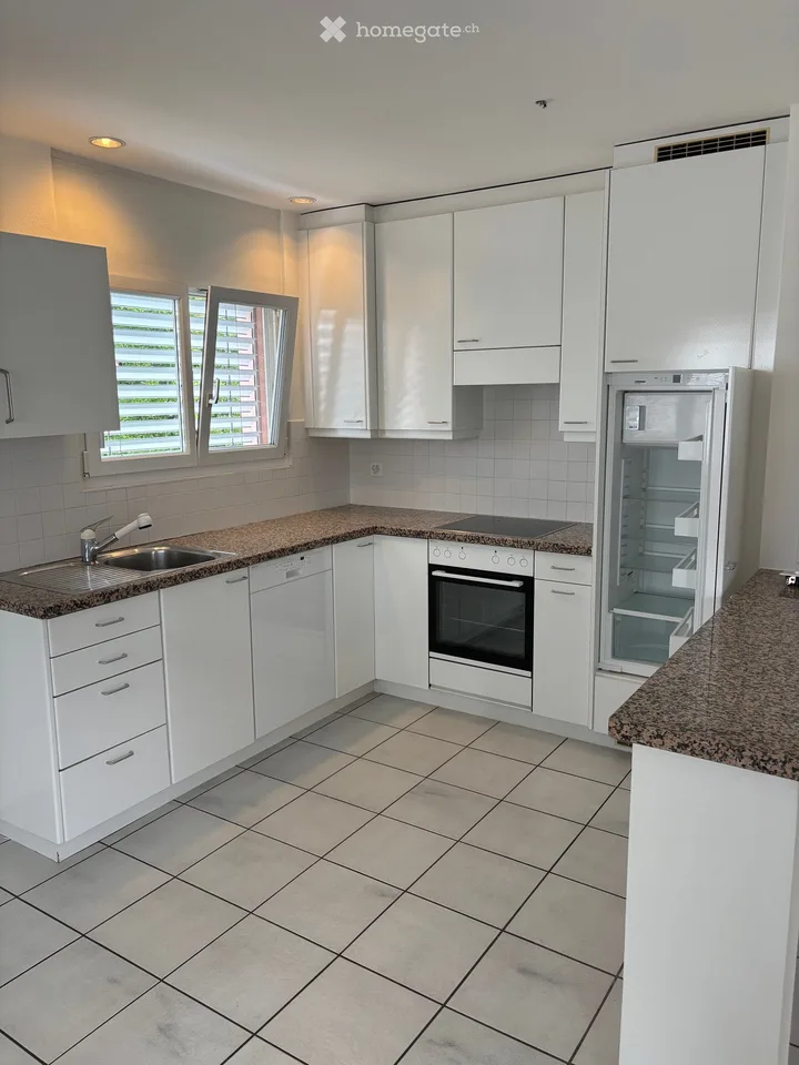 3.5-Zimmer-Wohnung  in Ascona – sofort verfügbar   Appartamento 3,5 vani, disponibile da subito