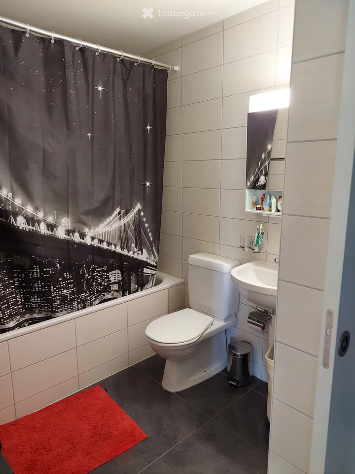 Charmantes 2-Zimmer-Wohnung in Grolley-Ponthaux mit Balkon