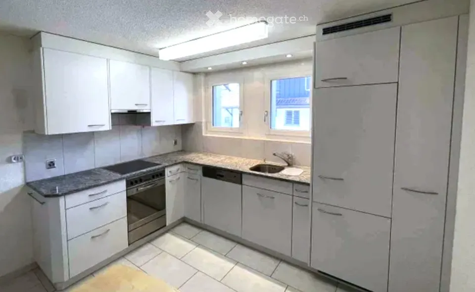 in Oberuzwil 4.5 Zi-Wohnung 4. Stock