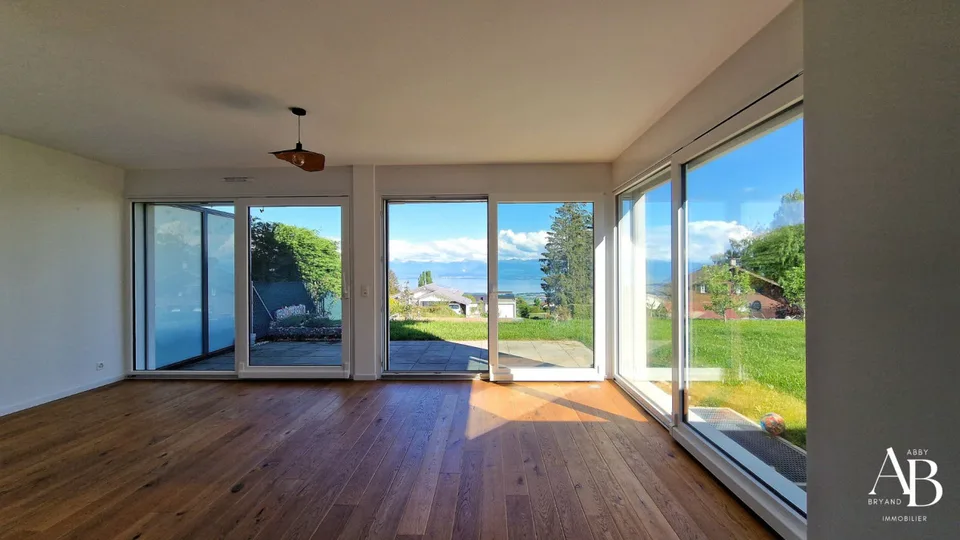 En exclusivité: Villa contemporaine et familiale à 12 minutes de Nyon