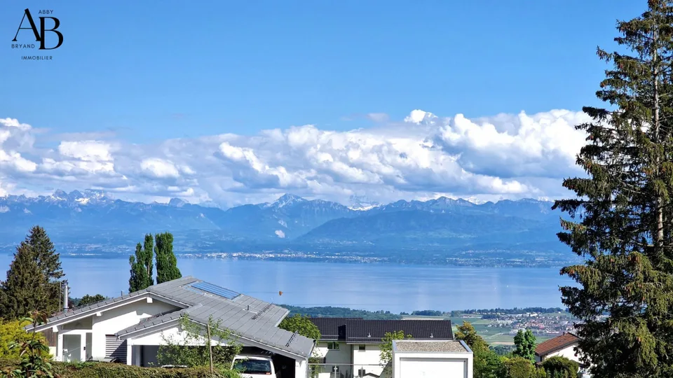 En exclusivité: Villa contemporaine et familiale à 12 minutes de Nyon