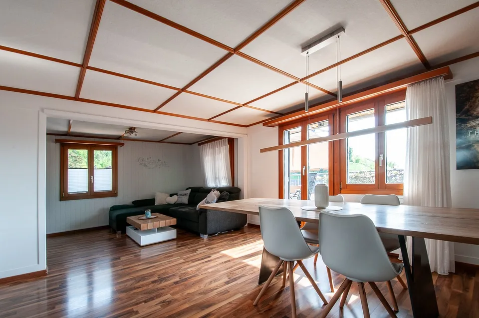 Casa unifamiliare con vista panoramica e potenziale in posizione ideale