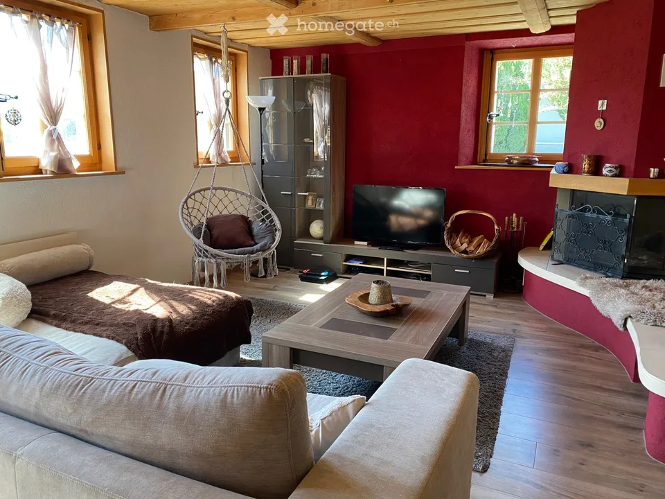 Zu vermieten renoviertes Bauernhaus mit 8.5 Zimmern in Marsens (FR)