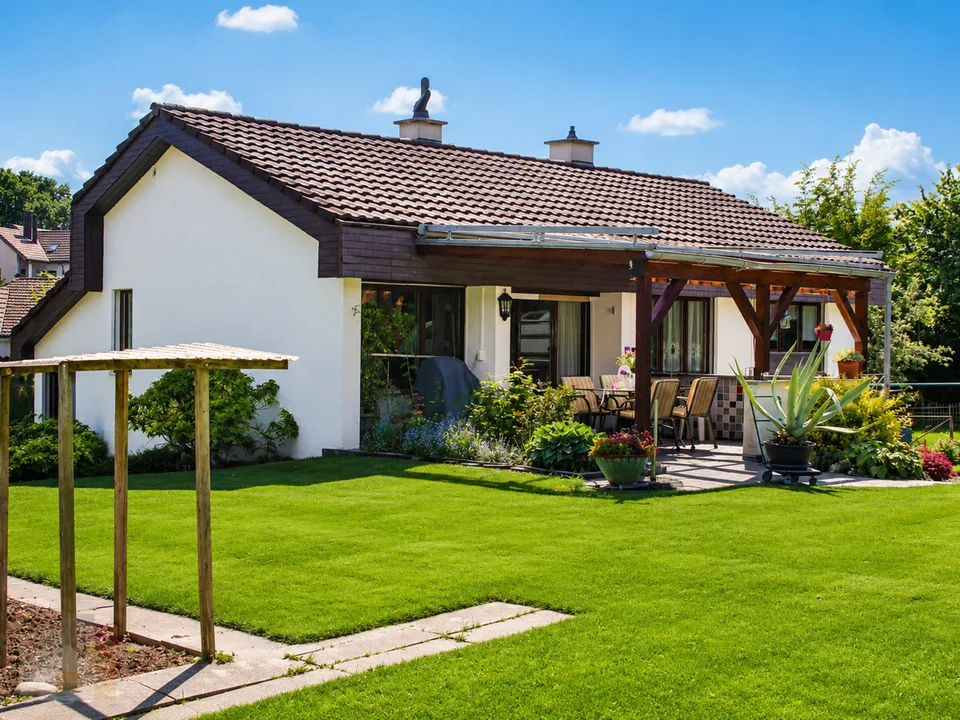 Traumhaus in Seenähe  Freistehendes Einfamilienhaus mit grossem Garte