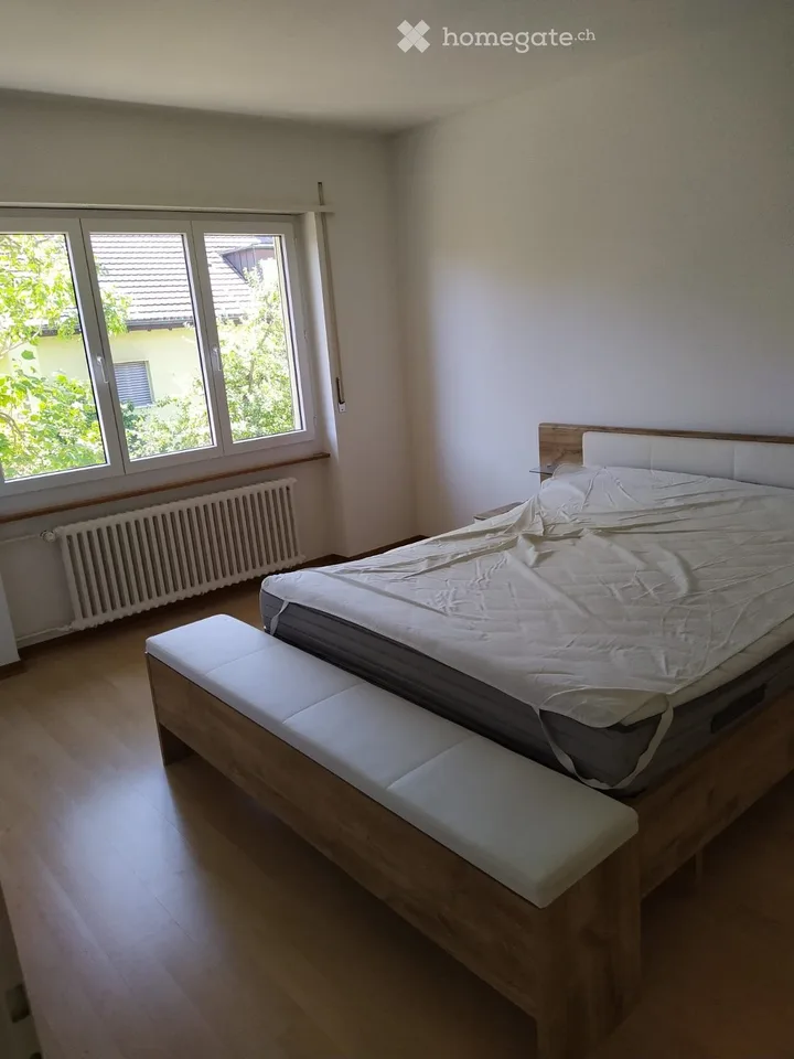 Charmante 2-Zimmer-Wohnung mit Balkon und schöner Aussicht zum Gurten in Bern
