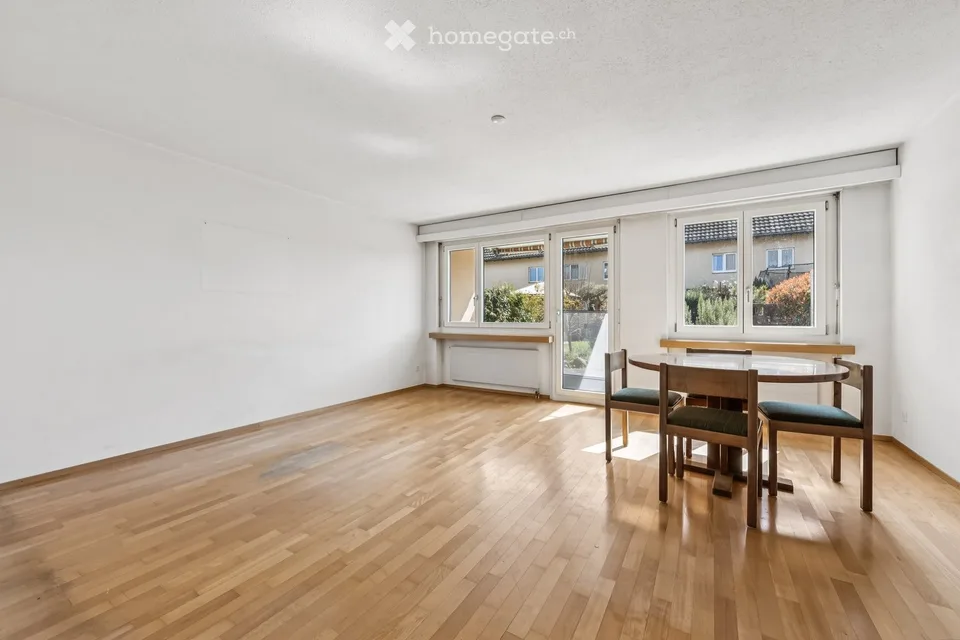 Maison de rang charmante de 5 pièces dans un endroit calme à Niederglatt