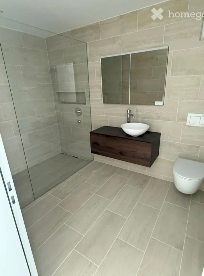Exklusive 4.5-Zimmer-Wohnung mit Seesicht in Richterswil