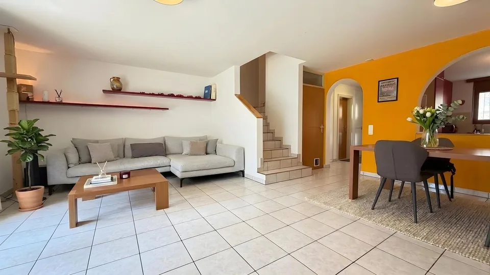 Schönes Reihenhaus mit 5,5 Zimmern