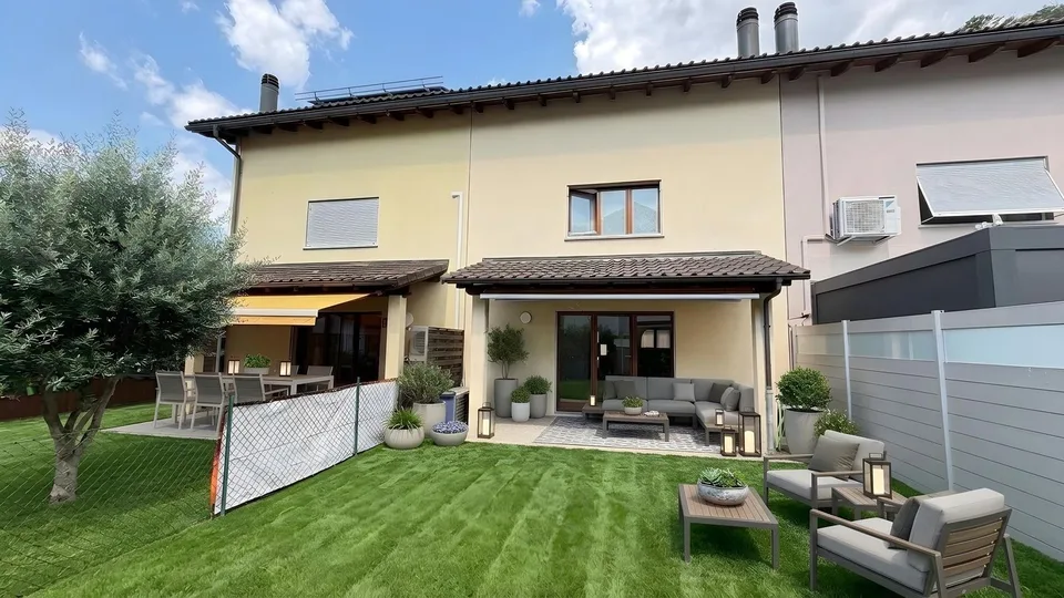 Bella casa a schiera di 5,5 camere