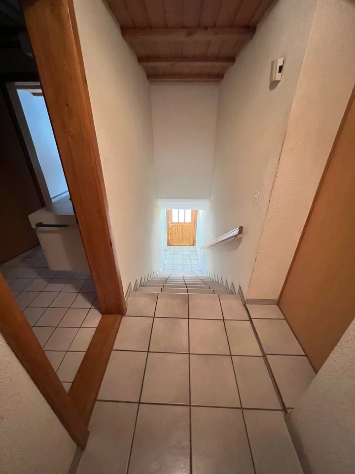 Apartment in an old building on the 1st floor in Fräschels