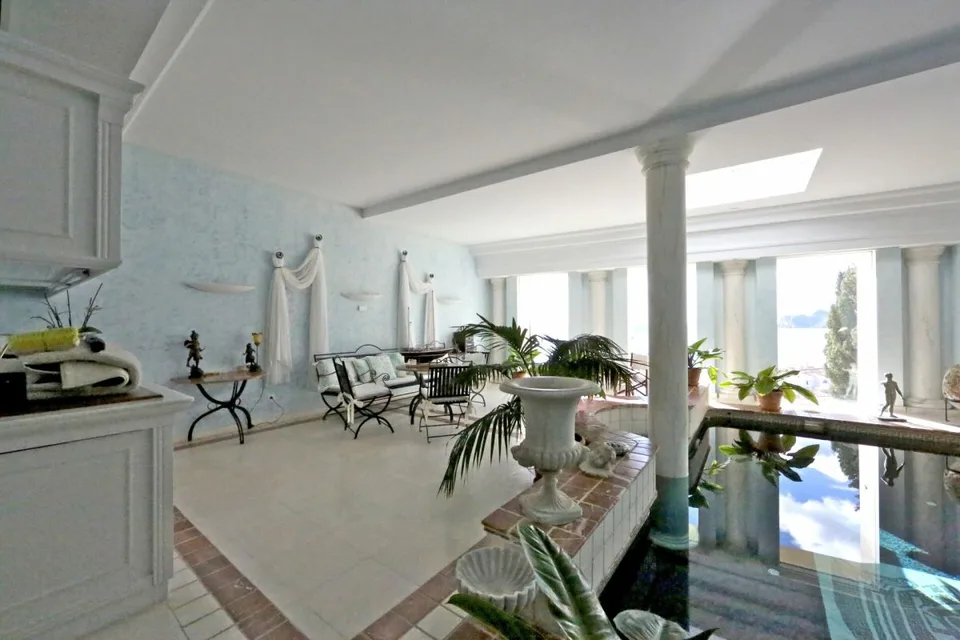 Villa Altea in Alicante (Spanien) - feinstes Wohnen auf 3 Etagen – Foto 11 von 13