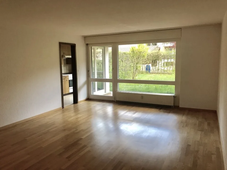 Appartement confortable de 3,5 pièces avec espace de jardin