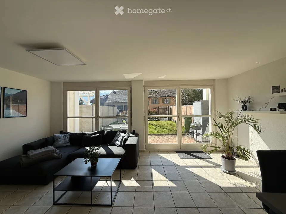 Charmant maison de rangée de 5,5 pièces à Mönthal