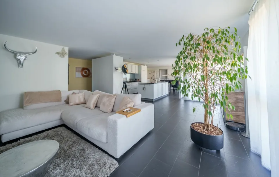 Exklusive Gartenwohnung zu verkaufen