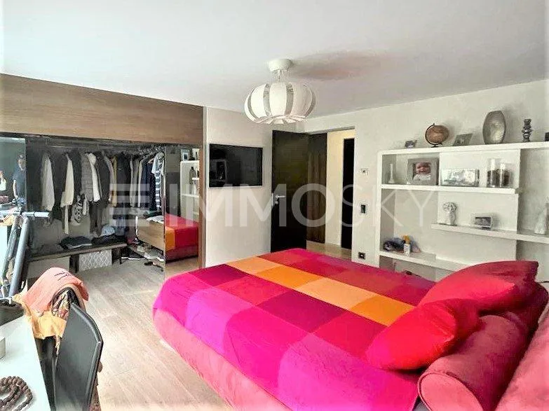 Bel design e finiture di alta qualità – Foto 6 von 6