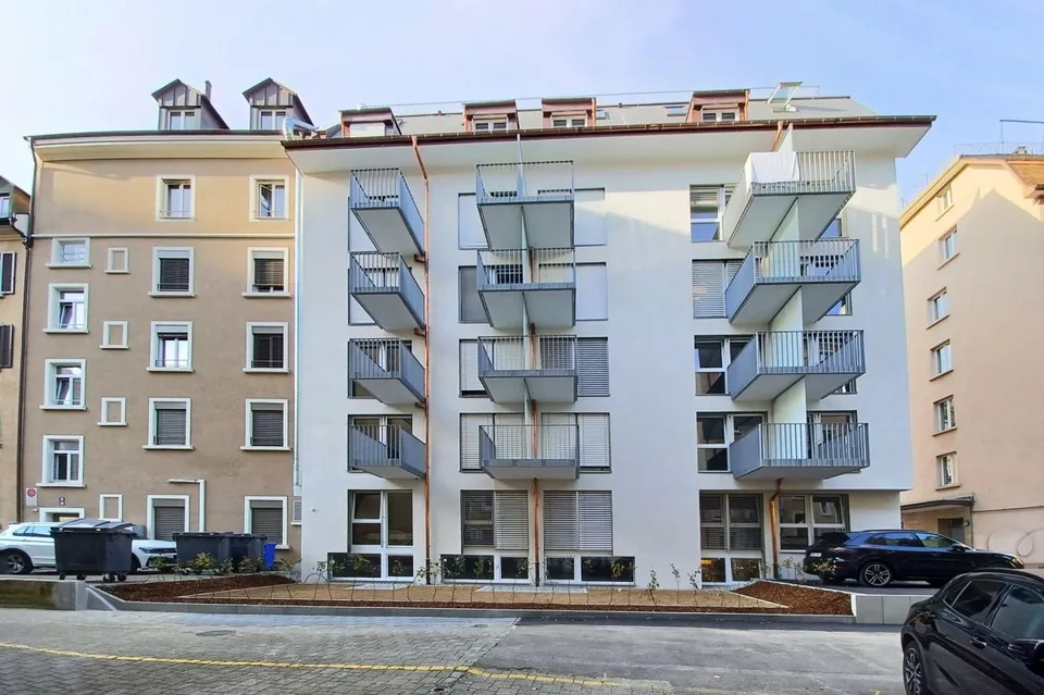 Edificio nuovo con tutto compreso