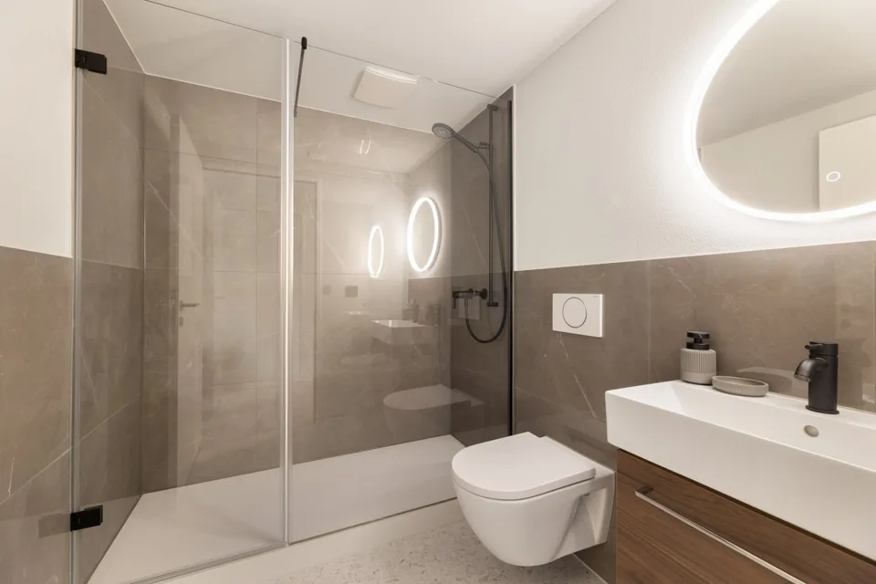 Neu renoviert an bester Lage