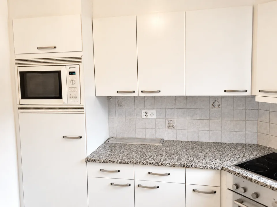 Ruhige 4-Zimmer-Erdgeschosswohnung mit grosszügigem Sitzplatz