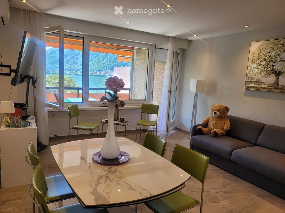 Moderne 2 Zi. Whg. mit herrlicher Seesicht direkt am Luganersee