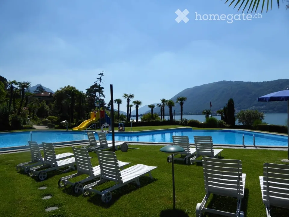 Moderne 2 Zi. Whg. mit herrlicher Seesicht direkt am Luganersee