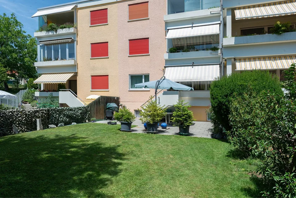 Attraktive 3.5-Zimmer-Eigentumswohnung mit Wintergarten