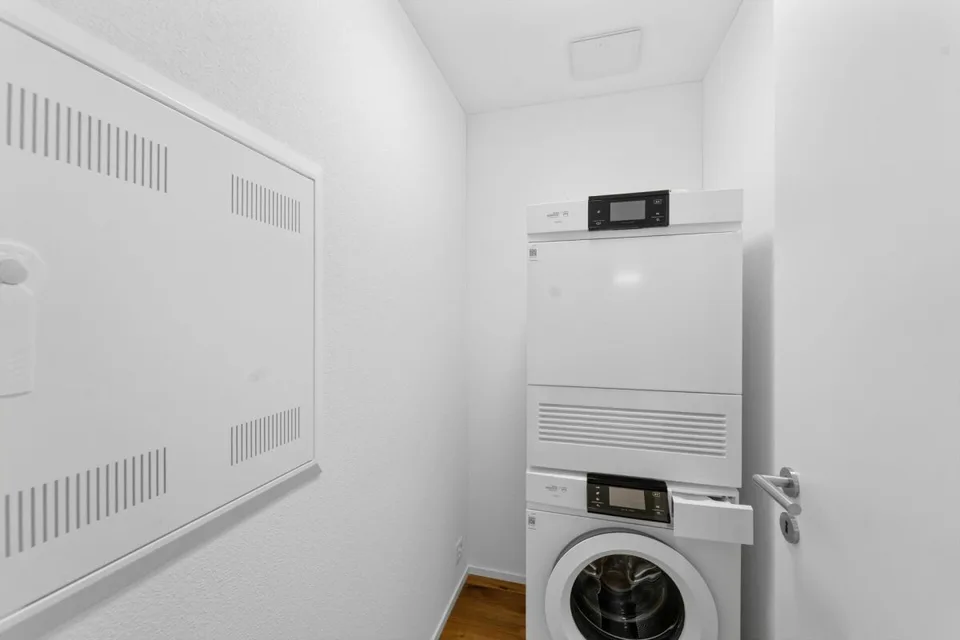 Hinblick Hinwil - Moderne Singlewohnung zu vermieten