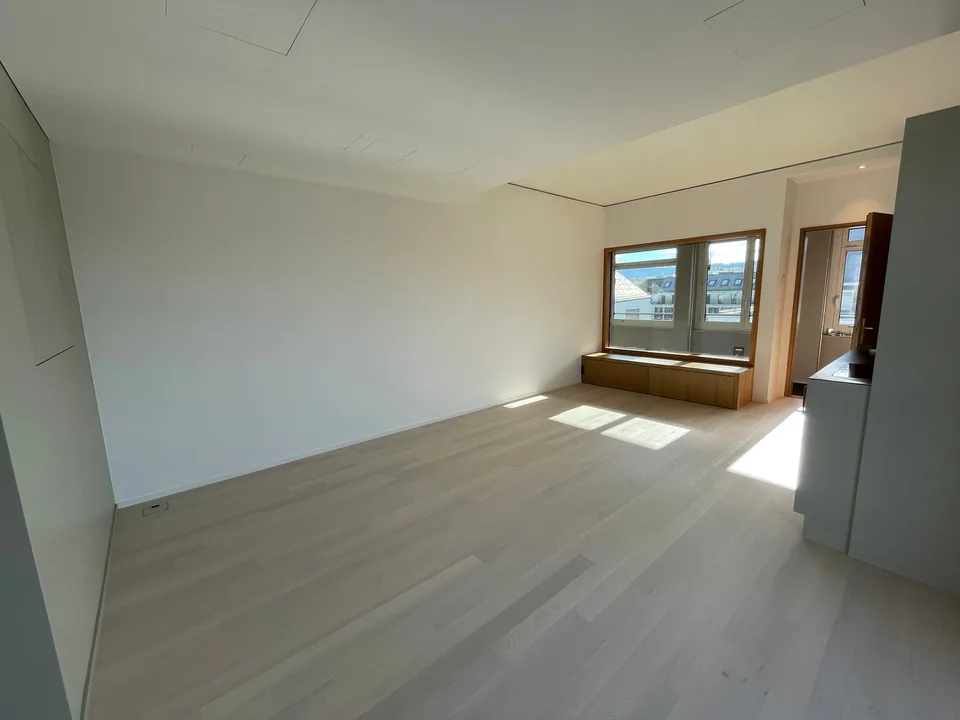 Loft moderno 2 locali con balcone lussuoso a Seefeld