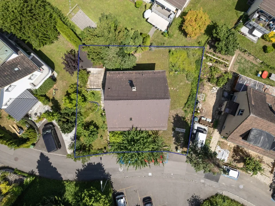 Grundstück mit Potenzial an ruhiger und grüner Stadtlage
