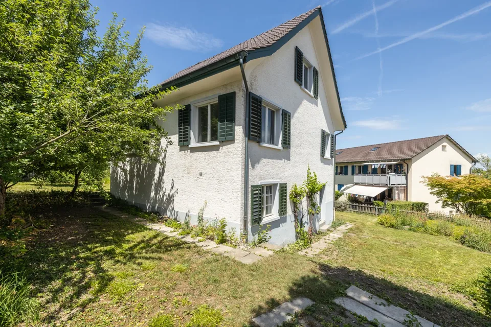 Grundstück mit Potenzial an ruhiger und grüner Stadtlage