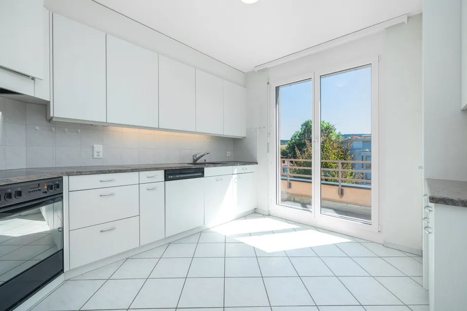 Appartement spacieux en attique à Winterthur-Seen