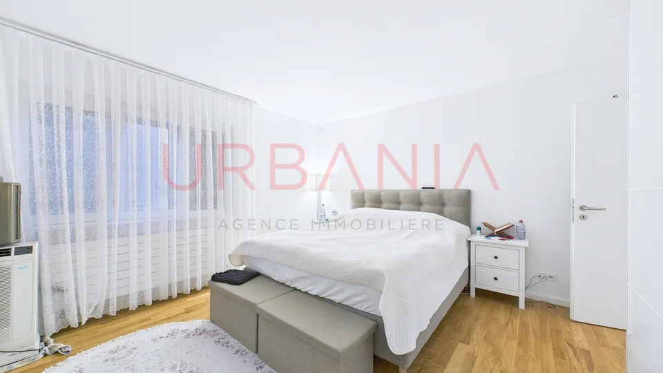 Villa individuelle rénovée avec double logement - Genthod