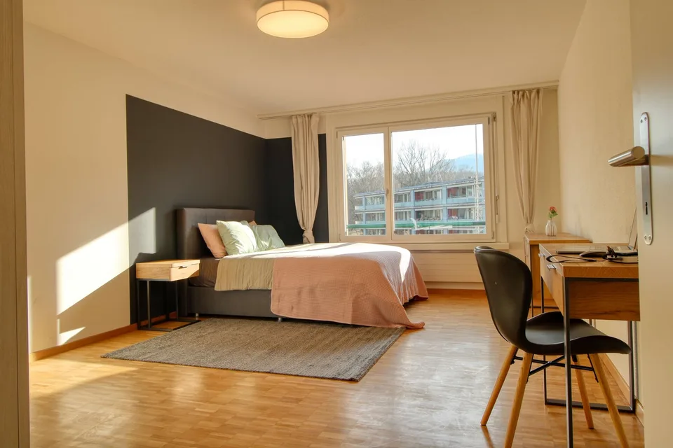 Schöne Zimmer an bester Lage nahe Sihlcity