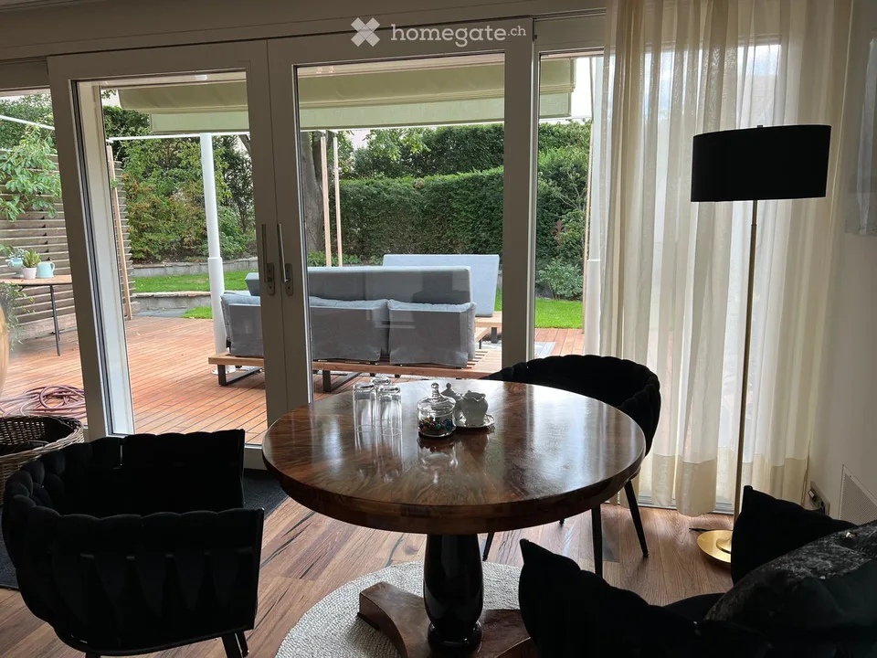 Charmant appartement terrasse 3.5 pièces à Altnau – disponible à louer à court terme dès maintenant !