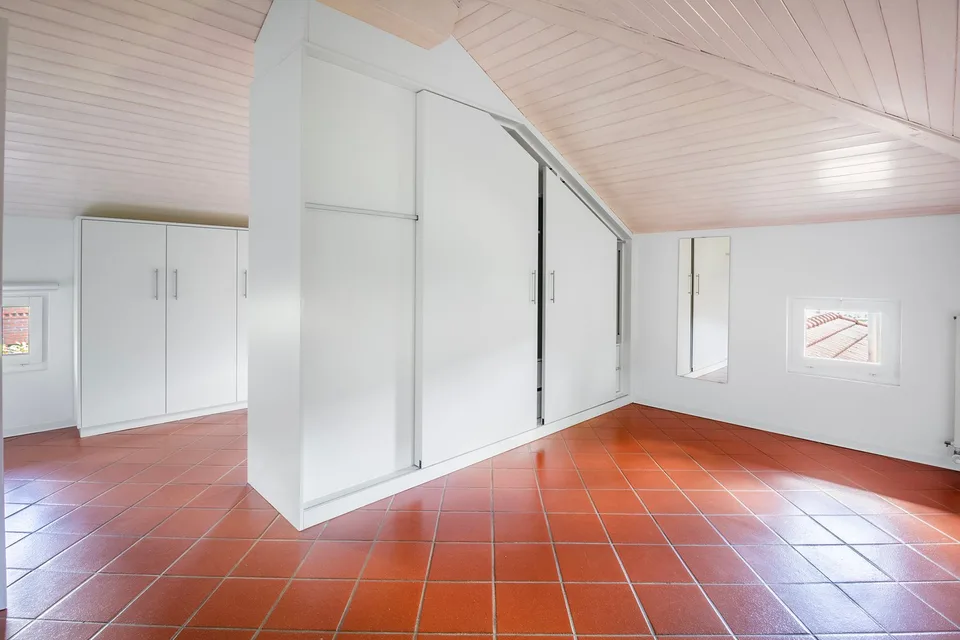 Casa unifamiliare con giardino privato e posizione tranquilla