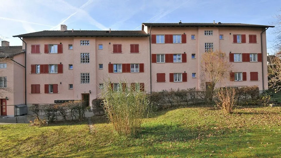 4 - Zimmerwohnung an guter Lage (1.OG links)