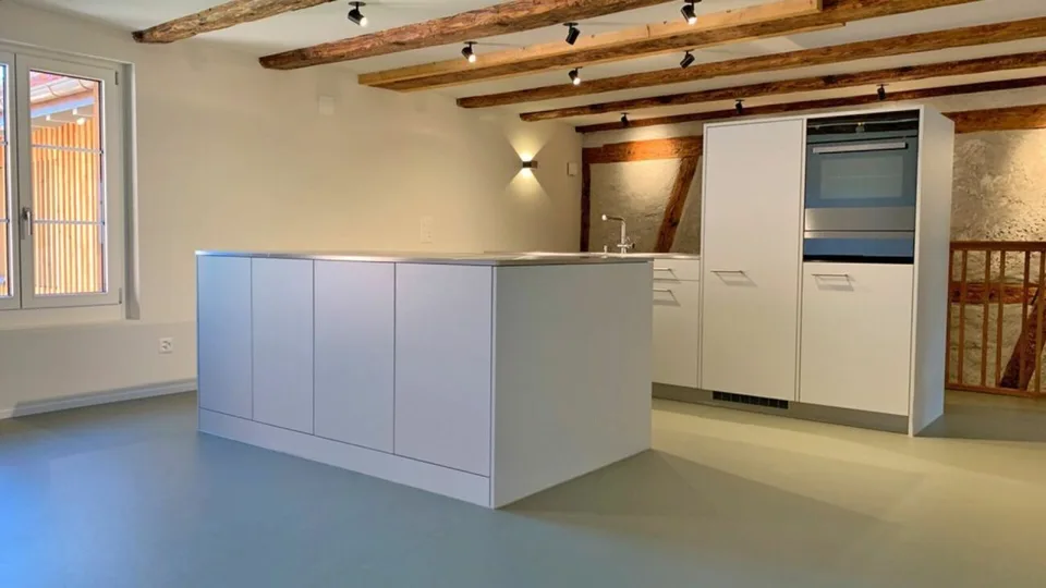 Appartement exclusif de 4 pièces dans le beau Herblingen