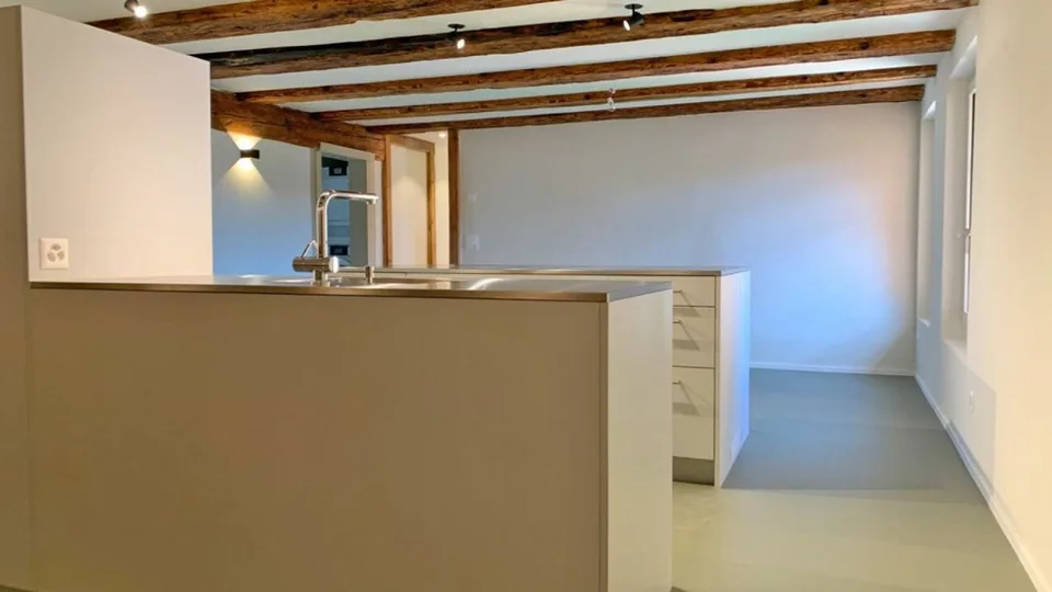 Appartement exclusif de 4 pièces dans le beau Herblingen