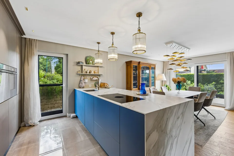 Villa de nouvelle construction exclusive avec cuisine designer – 35 minutes de Zurich