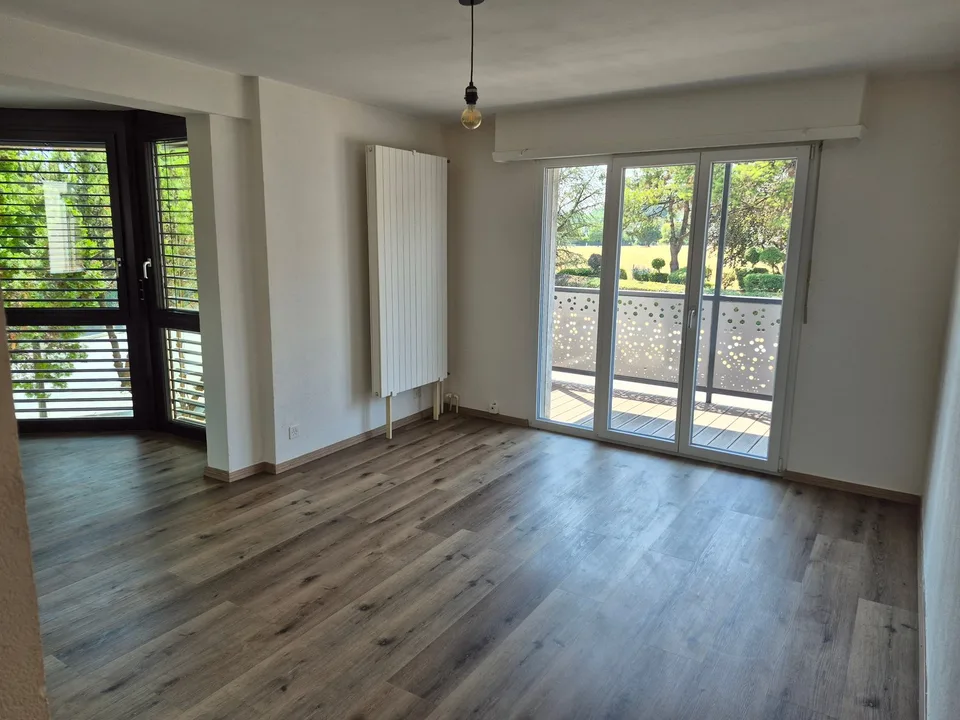 Helles 4-Zimmer-Apartment zur Miete in Eclépens