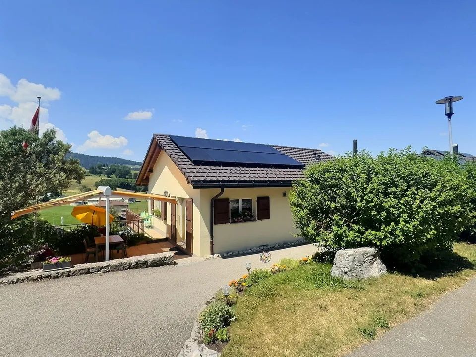 Schönes Haus in Viager besetzt ohne Rente mit einem großen Grundstück