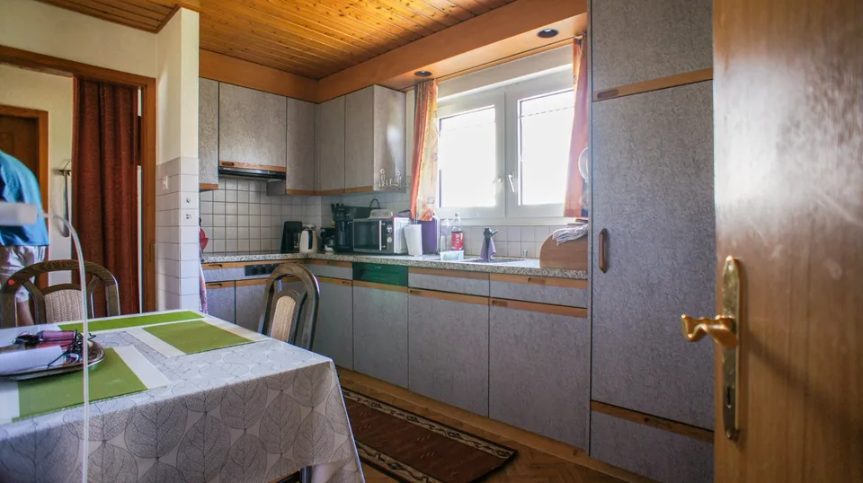 Casa familiare affascinante di 6 locali con grande giardino
