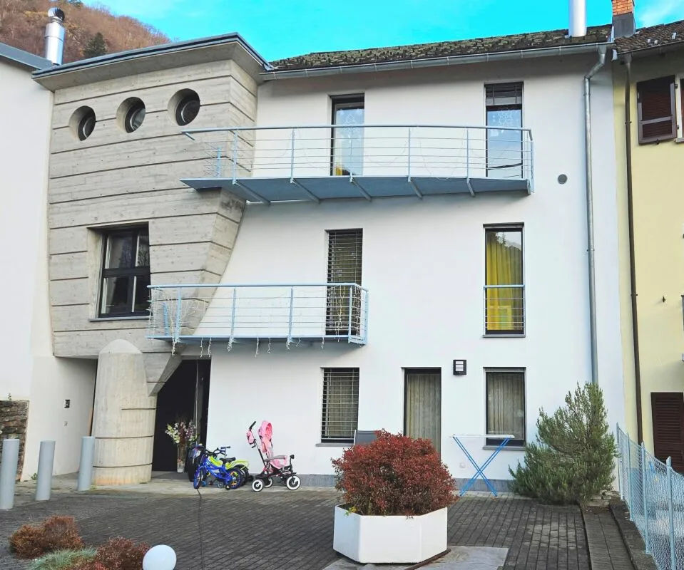 Maison avec appartement indépendant