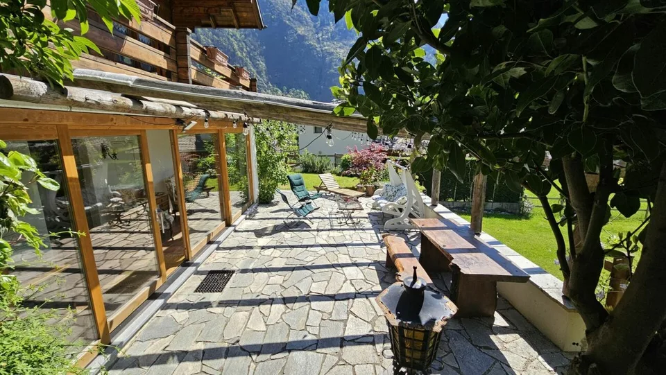 Fascinating Chalet-Style House