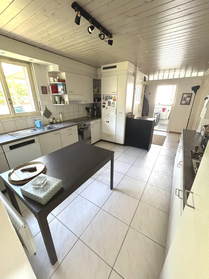 4½ ZI-WOHNUNG IN LIEBEFELD (BE), MÖBLIERT, TEMPORÄR – foto 6 di 10