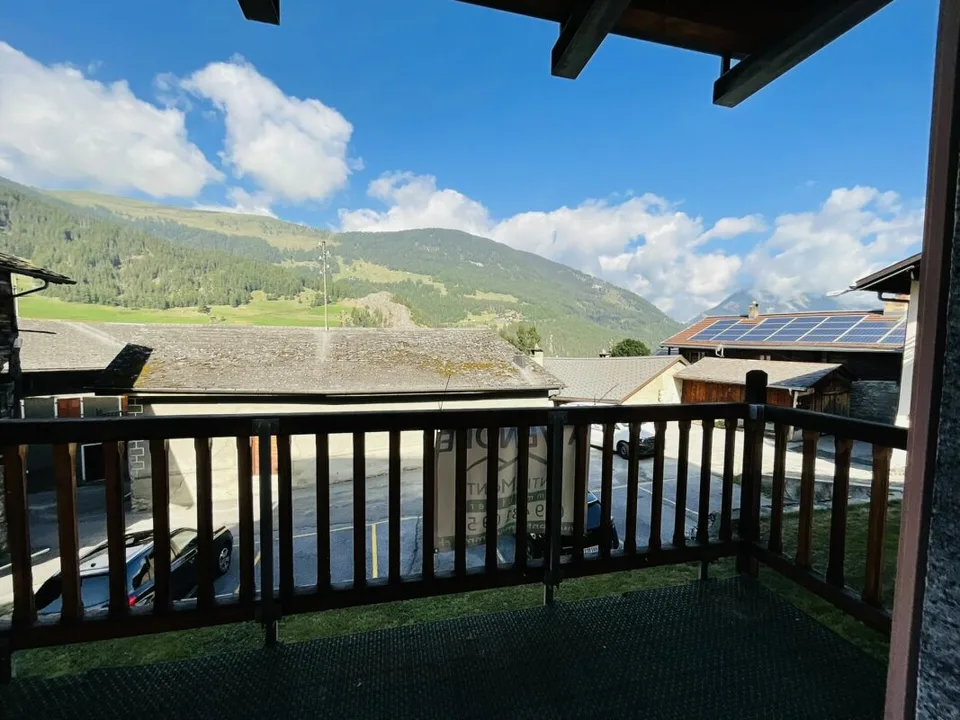 Appartement de 2.5 pièces à vendre dans le village de Liddes