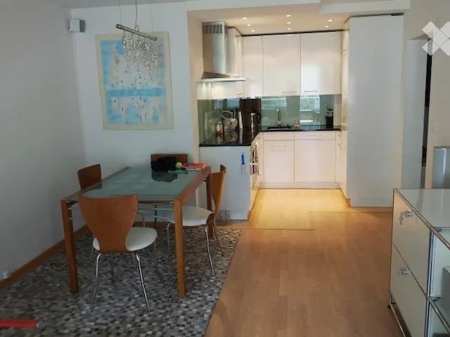 Möblierte 2.5-Zimmer-Wohnung mit Bergpanorama im Herzen von Engelberg