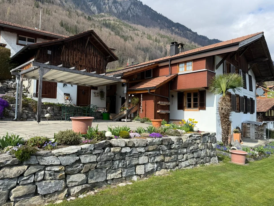 Einzigartiges Zuhause mit Seesicht & Charme - Wohnen, wo andere Ferien machen