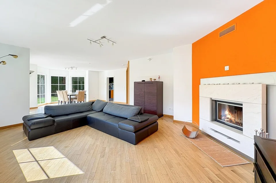 Freistehendes Einfamilienhaus mit Stil und Privacy – Foto 8 von 13