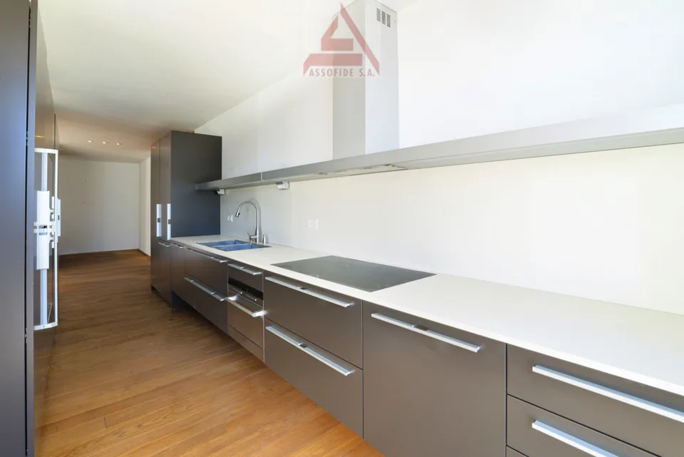 Bellissimo appartamento di 4.5 locali / Wunderschöne 4.5 - Zimmerwohnung